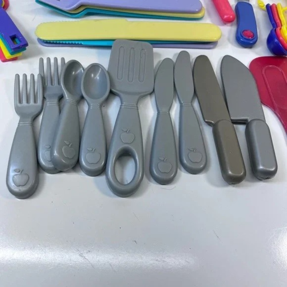 Colorful Toy Kitchen Set - Picture 4 of 6